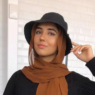 Physics, Chemistry, Biology, Maths, Geography and Economics Tutor Profile Photo of Syeda Javeria Syeda Javeria's Profile Photo