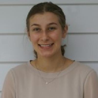 Chemistry, Maths, Physics and Science Tutor Profile Photo of Victoria Victoria's Profile Photo