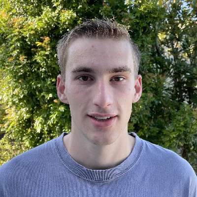 Maths, Physics and Science Tutor Profile Photo of Luka Luka's Profile Photo