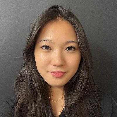 Profile Photo of Ella