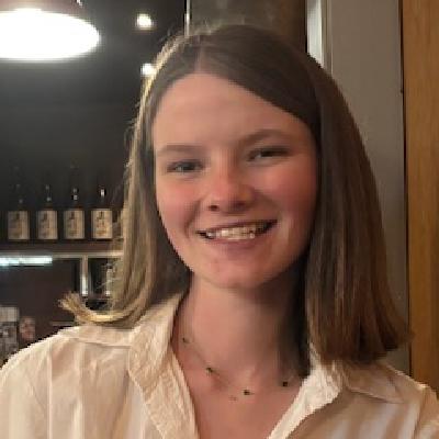 Profile Photo of Helena